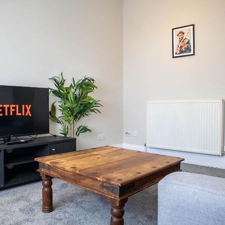 York Place Mews - Central 2 Bed 2 Bath Free Parking Harrogate Bagian luar foto